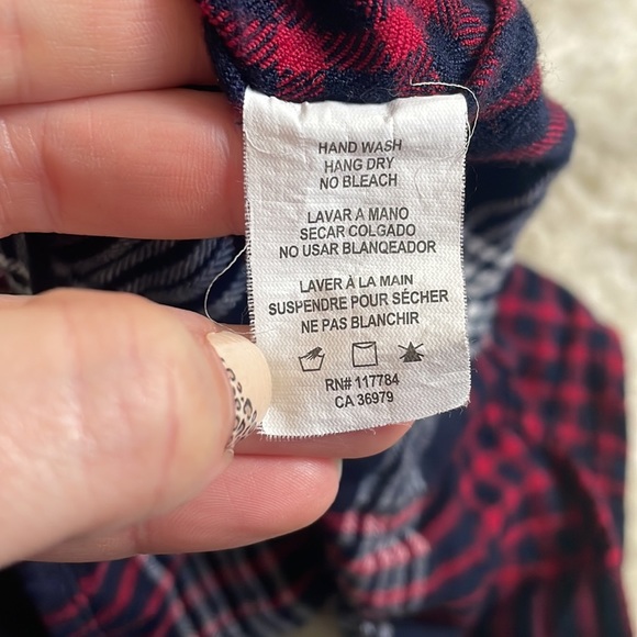 Rails Hunter Navy Red Plaid Flannel Button Down Shirt sz XS - Picture 6 of 8